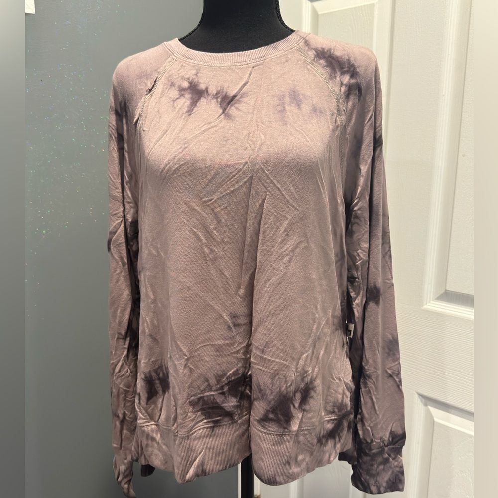 Tie-Dye Long Sleeve Top in size M/L